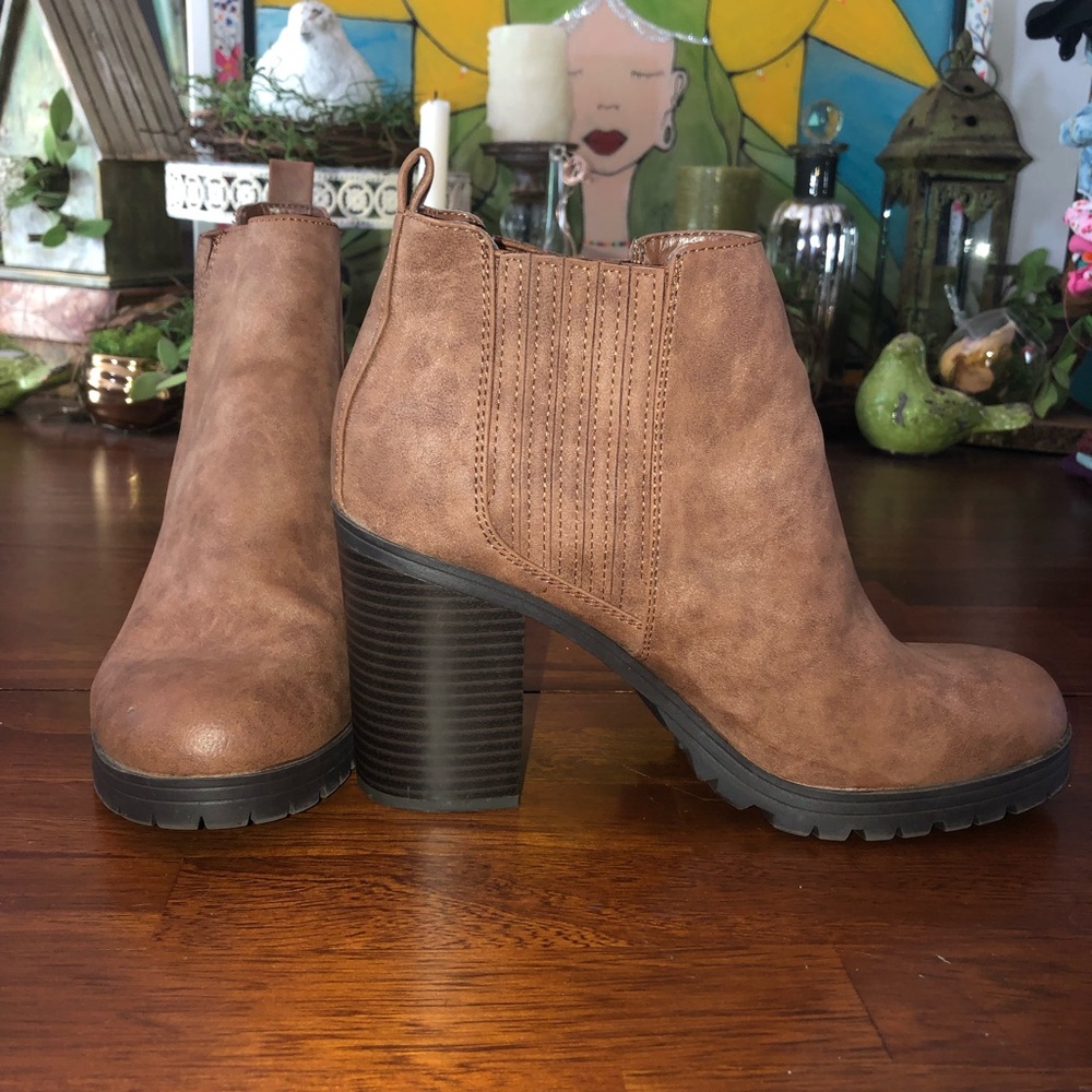 Sam&Libby Brown Boots